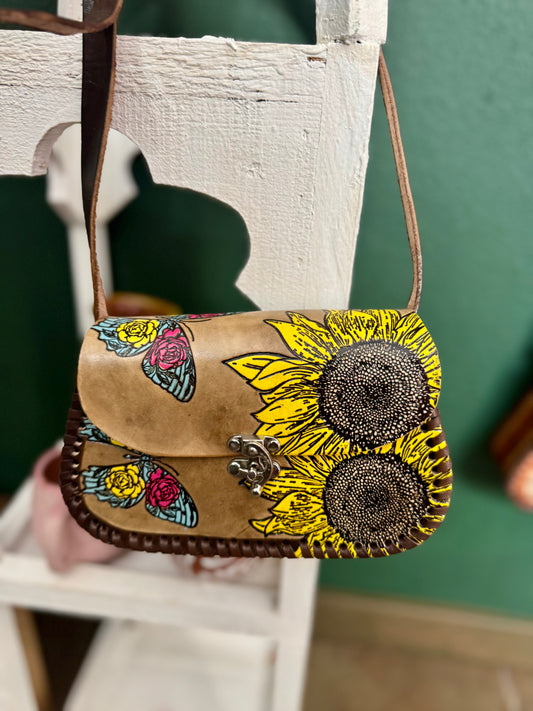 Leather purse Hand painted / bolsa Artesanal