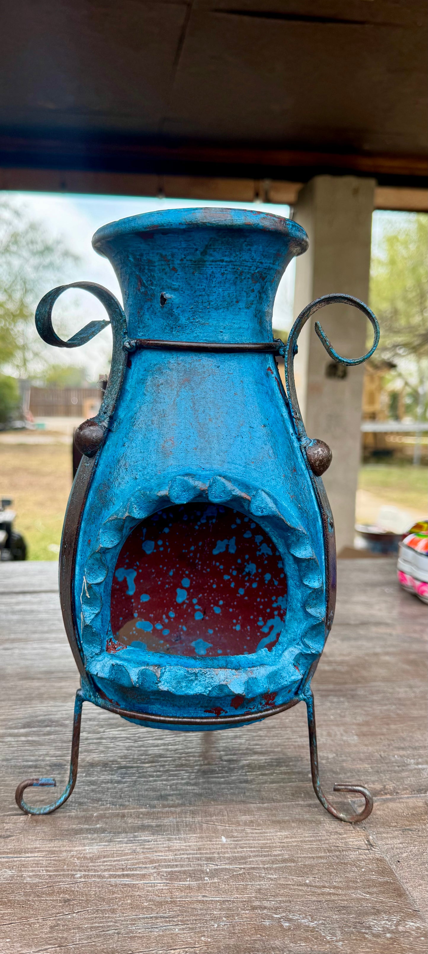 Small  Barro Chimney