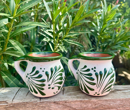 Set of Barro Mugs/ with green strokes