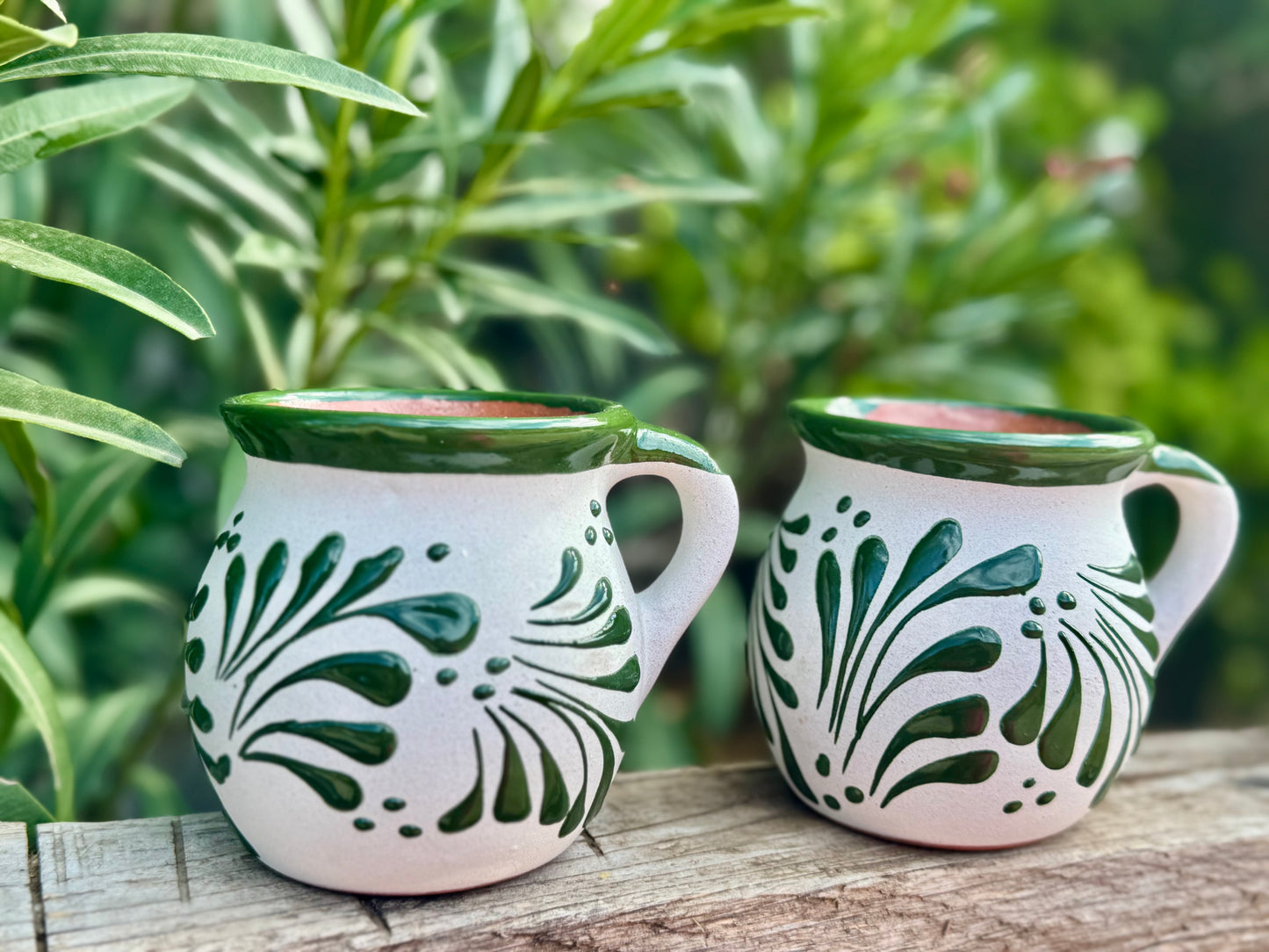 Set of Barro Mugs/ with green strokes