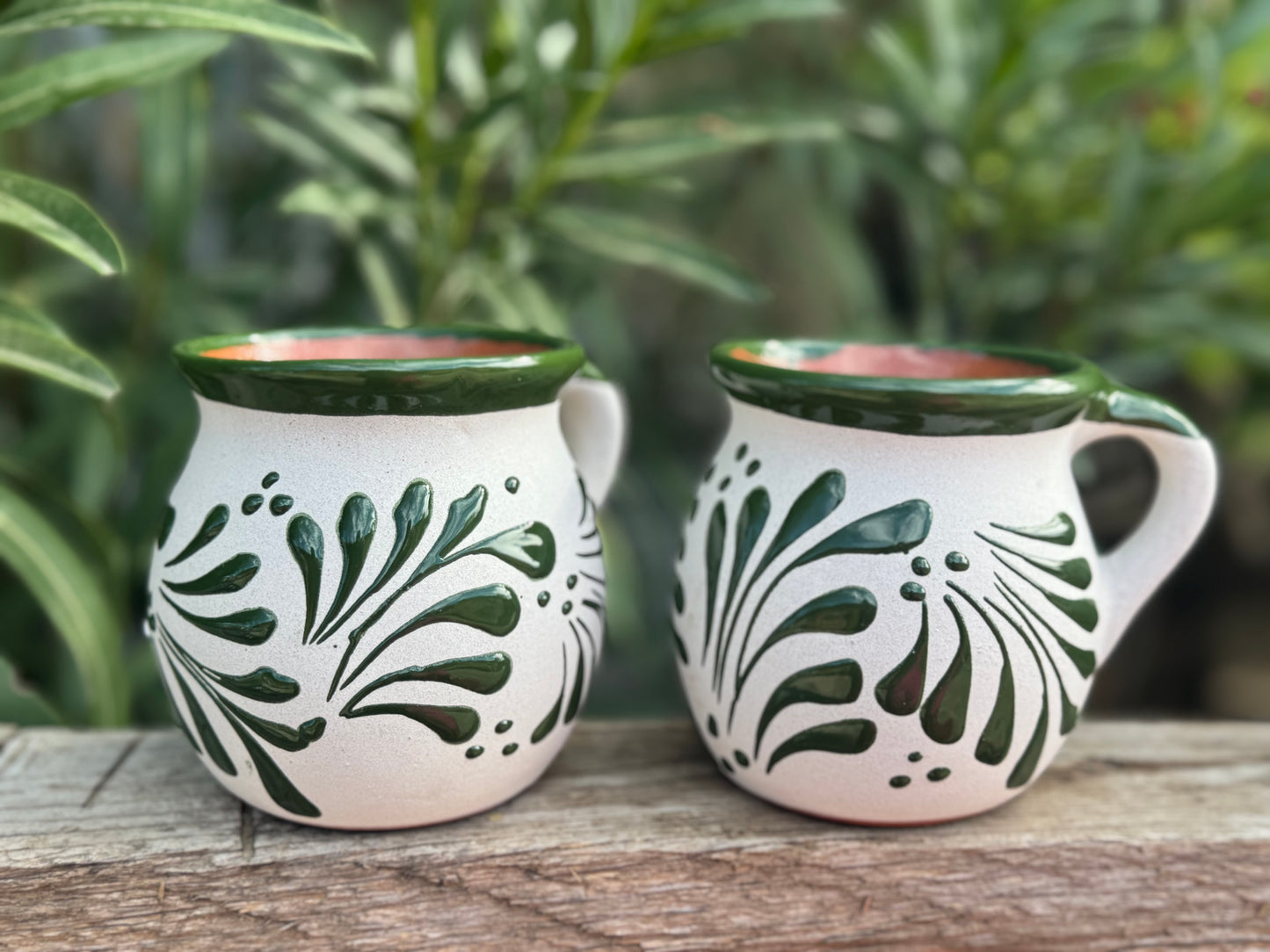 Set of Barro Mugs/ with green strokes