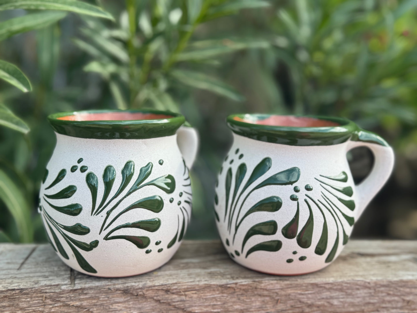 Set of Barro Mugs/ with green strokes