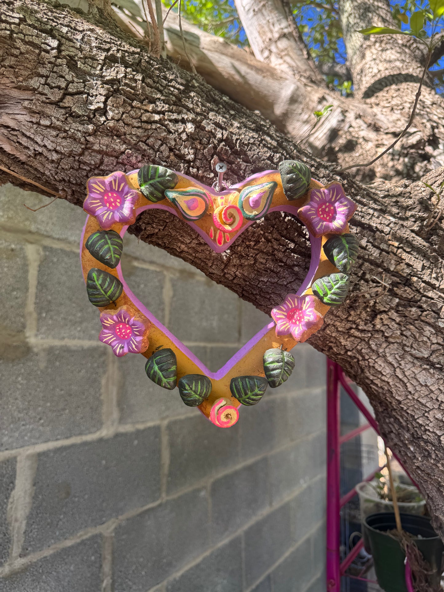 Barro Heart with Flowers made by Mexican Artesanos hand