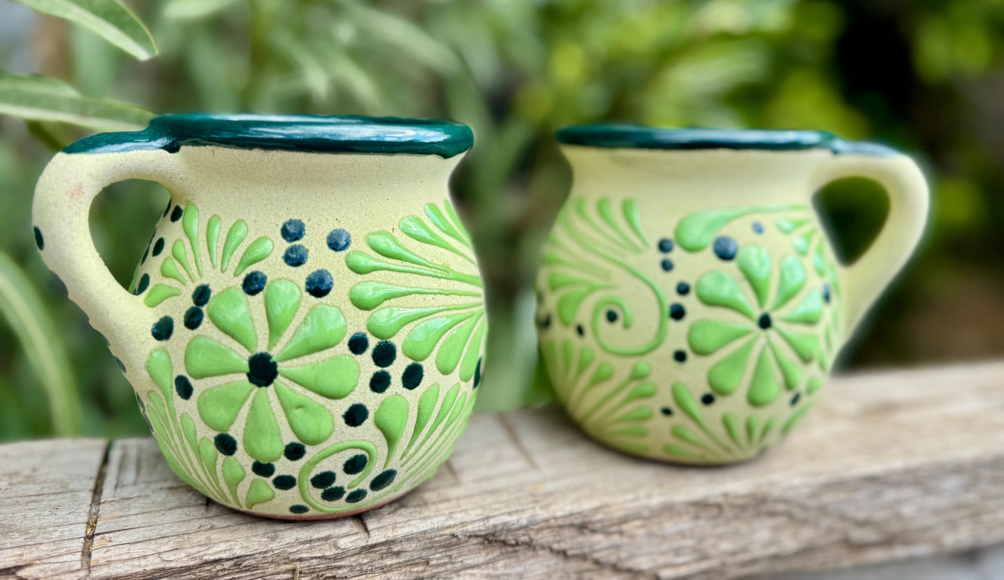 Set of mugs